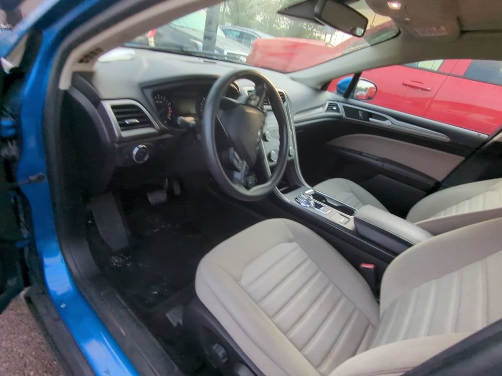 Used 2020 Ford Fusion S FWD image 7