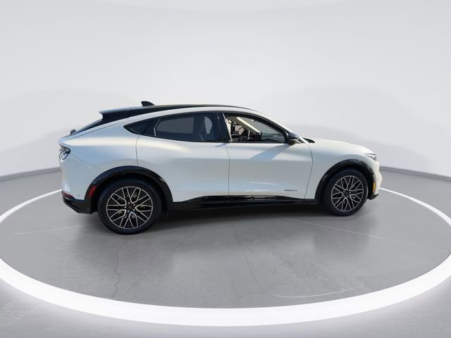 Used 2024 Ford Mustang Mach-E Premium image 9