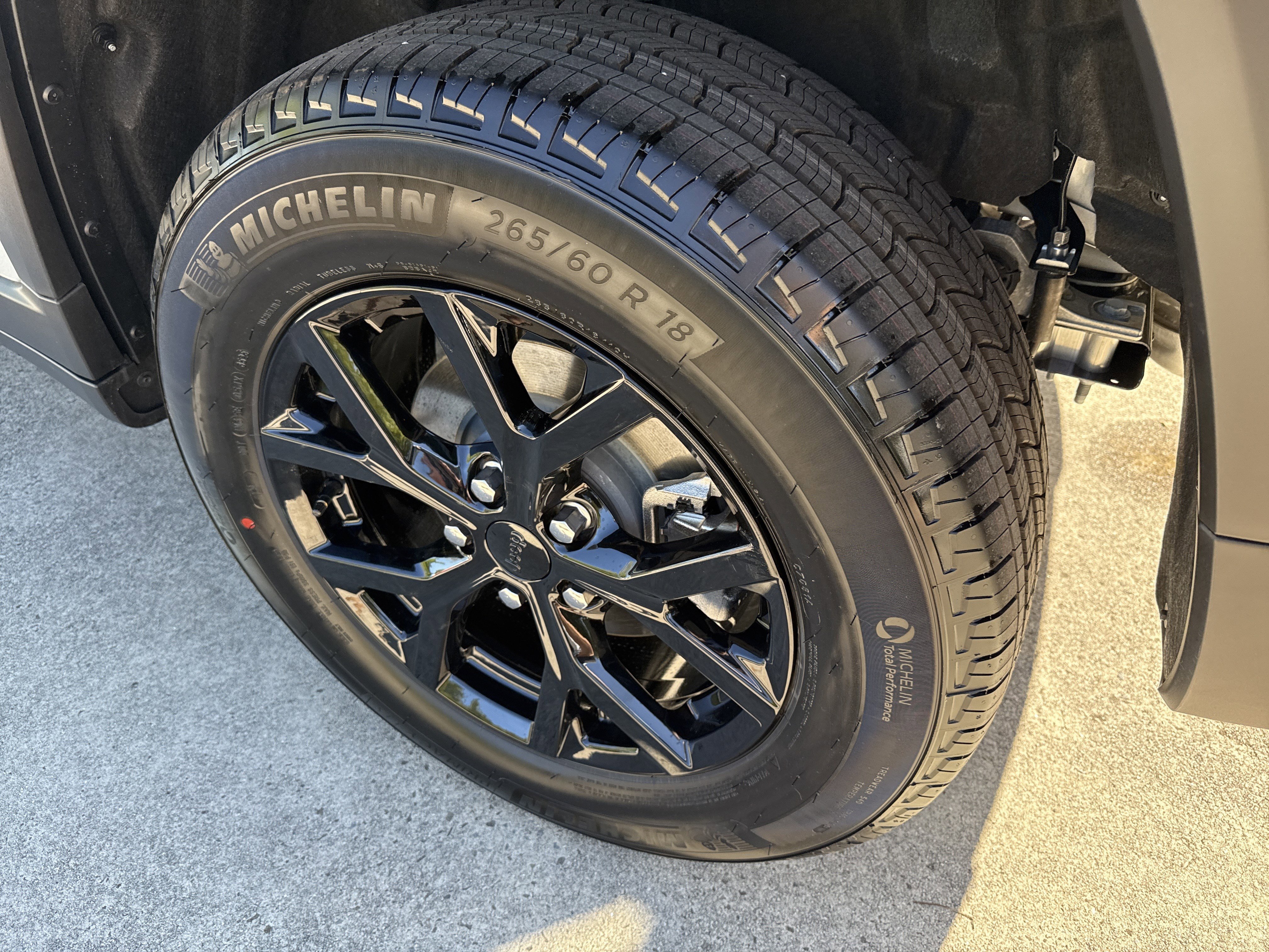 New 2025 Jeep Grand Cherokee Altitude image 20