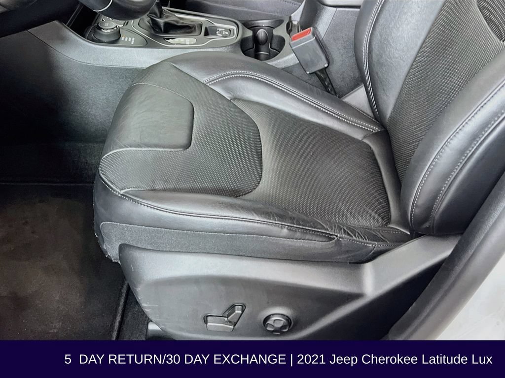 Used 2021 Jeep Cherokee Latitude Lux AWD/4WD image 23