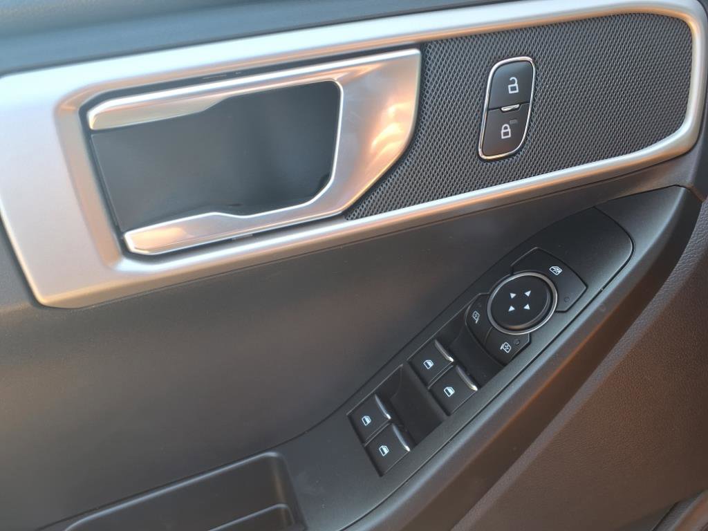 New 2025 Ford Explorer 4WD Police Interceptor image 16