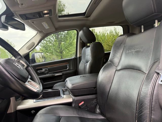 Used 2015 RAM 2500 Laramie w/ Black Appearance Group image 14