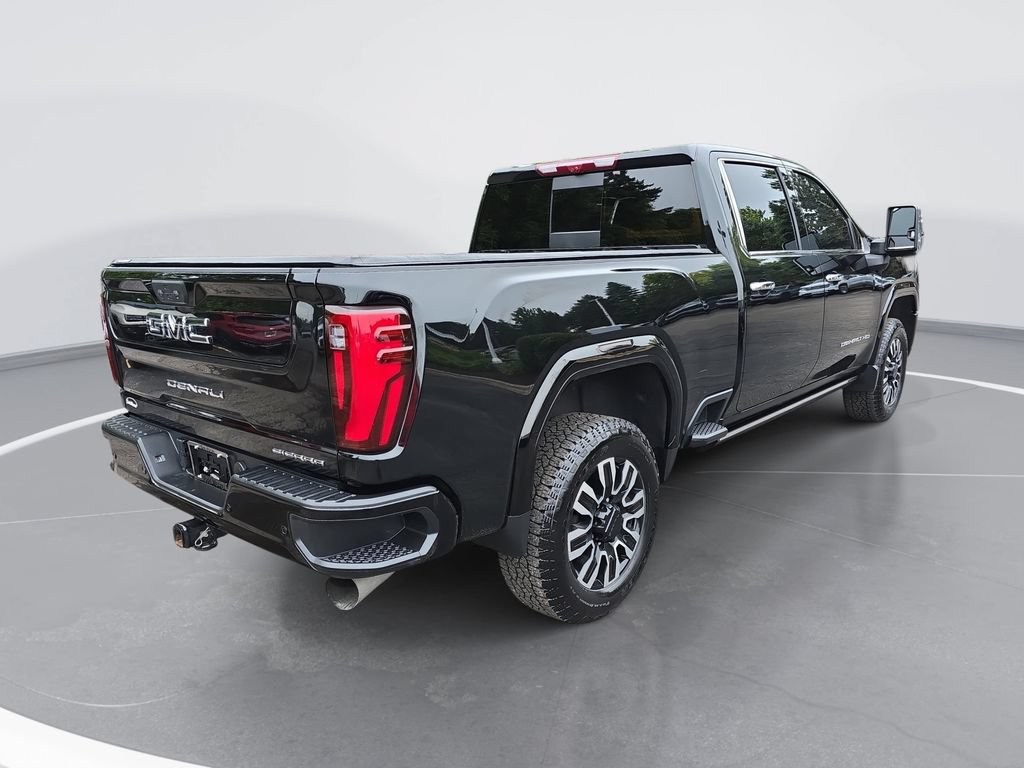 Certified 2024 GMC Sierra 3500 Denali Ultimate AWD/4WD image 3