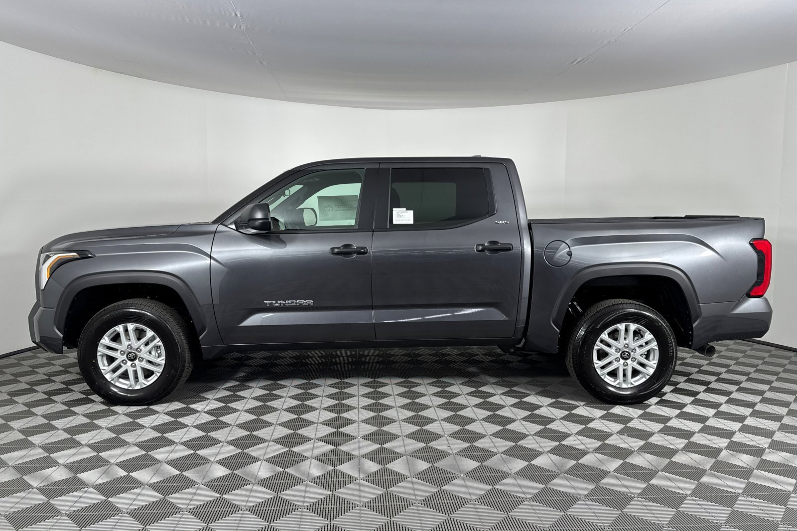 New 2026 Toyota Tundra SR5 image 7