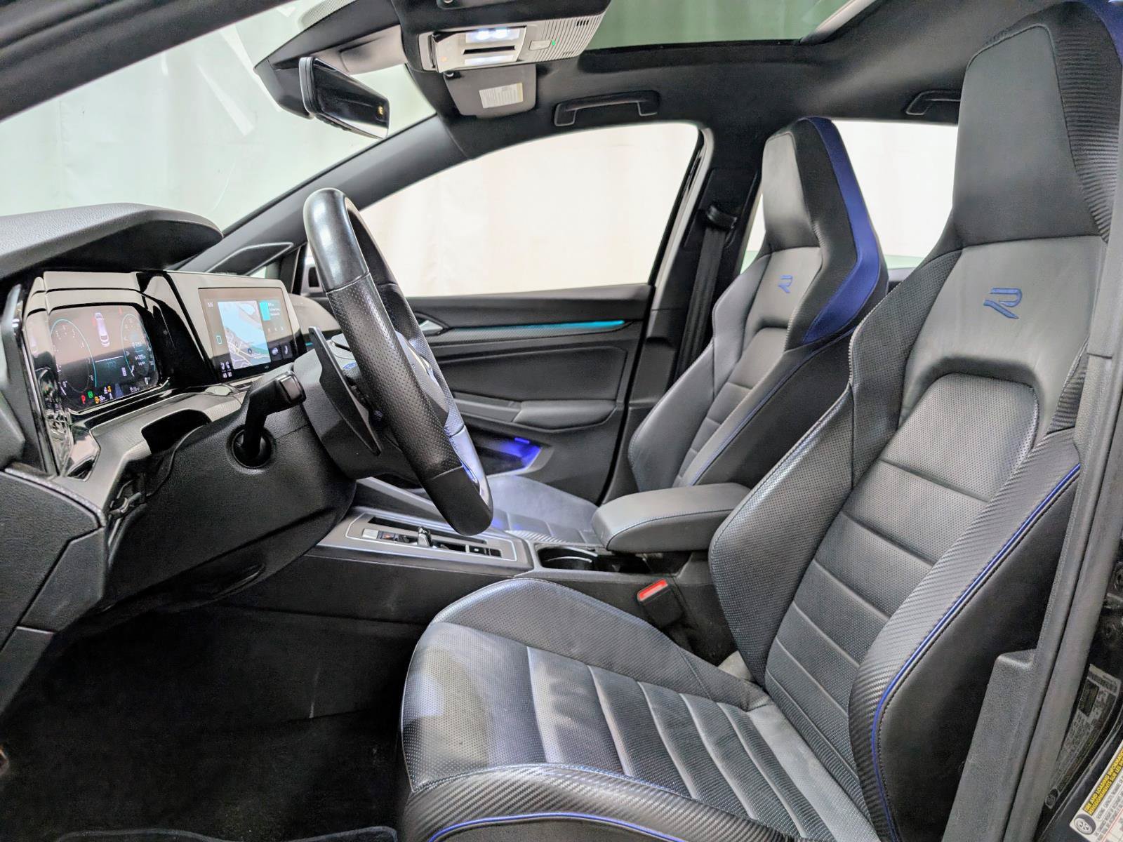 Used 2022 Volkswagen Golf R AWD/4WD image 14