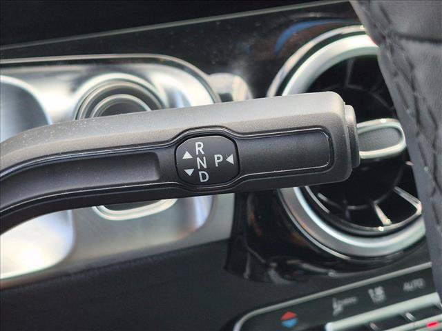 Used 2026 Mercedes-Benz GLB 250 image 10