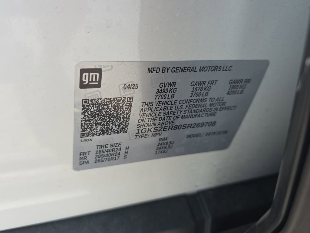 Used 2025 GMC Yukon Denali Ultimate w/ LPO, Floor Liner Package image 20