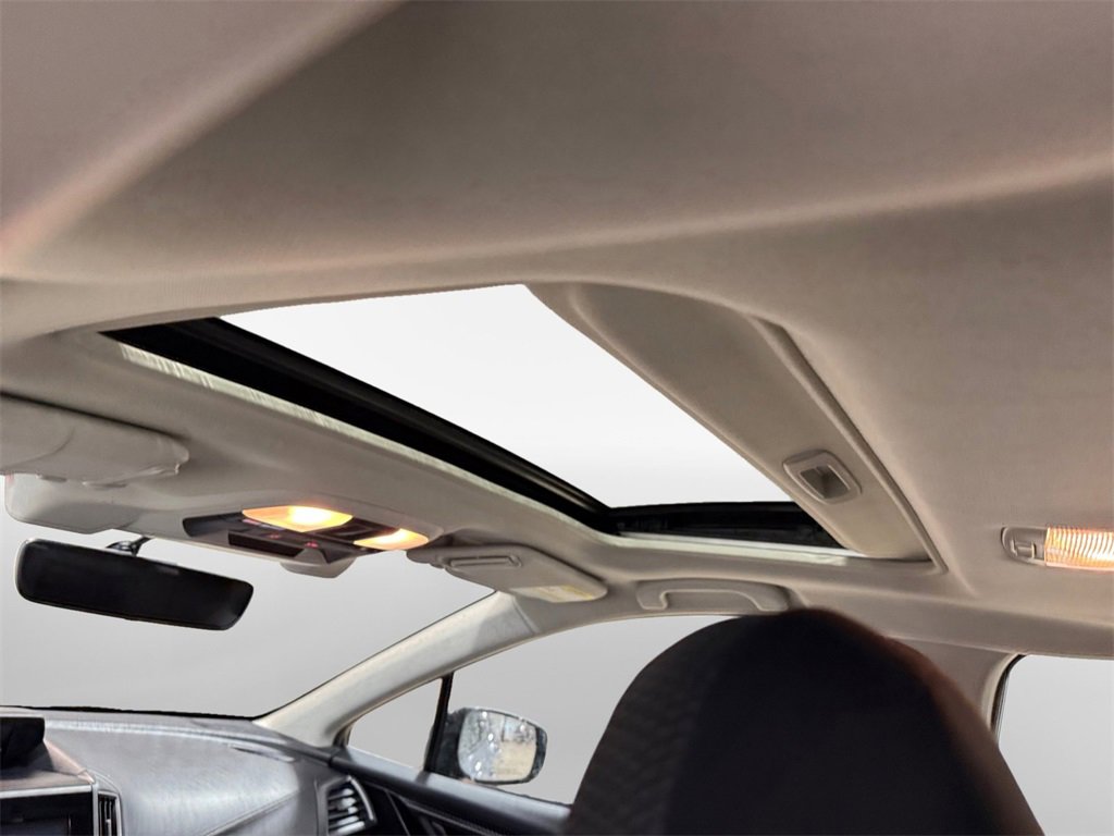 Used 2017 Subaru Impreza 2.0i Premium image 19