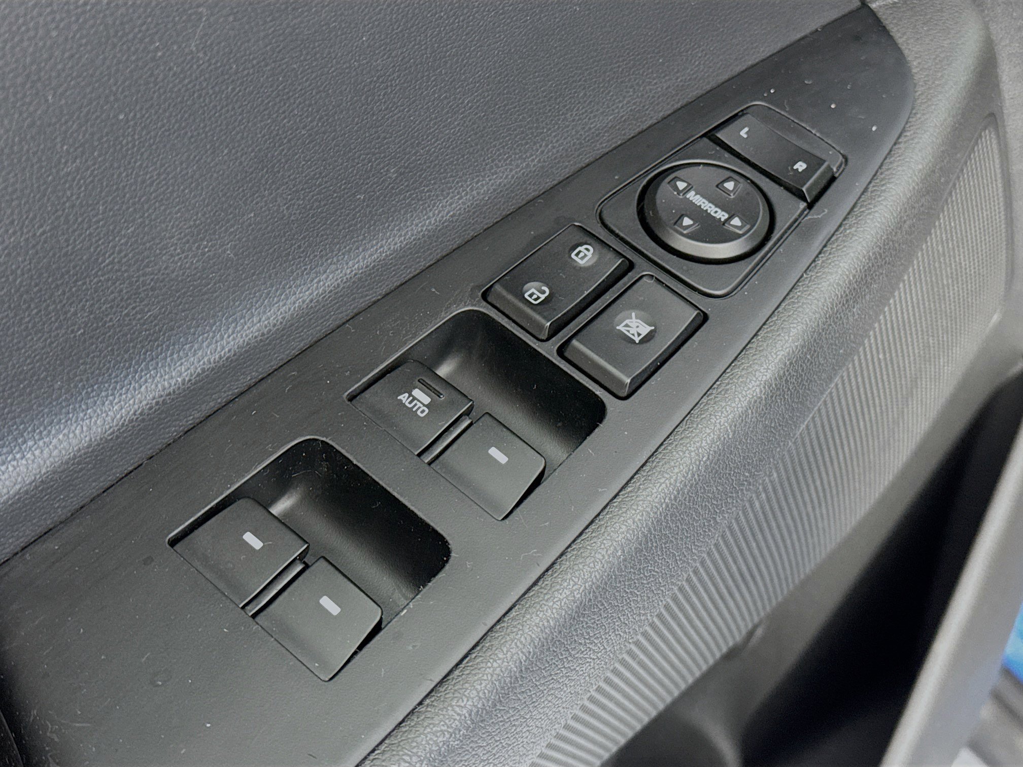 Used 2017 Hyundai Tucson Sport image 17