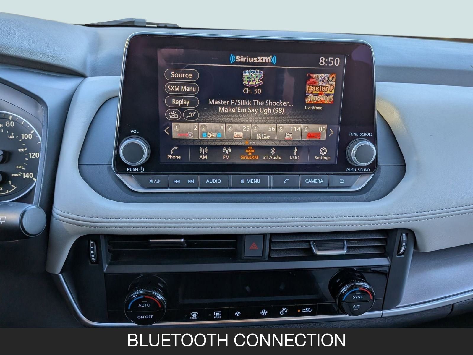 Used 2023 Nissan Rogue SV image 19