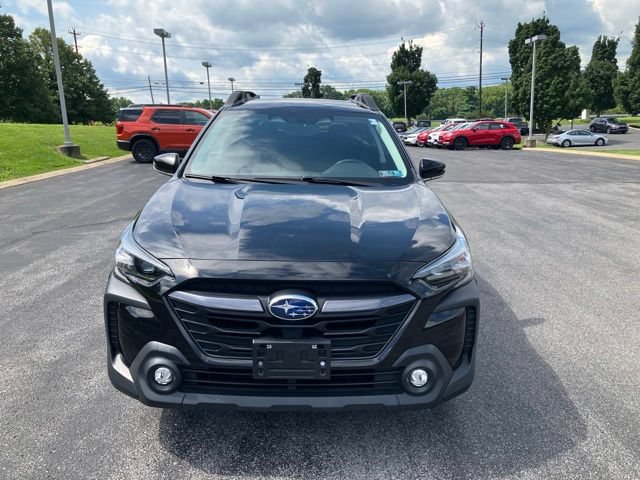 Used 2024 Subaru Outback Premium AWD/4WD image 9