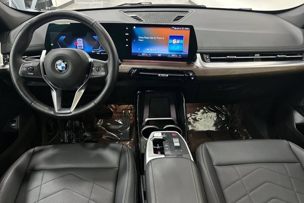 Used 2023 BMW X1 xDrive28i w/ Convenience Package AWD/4WD image 15
