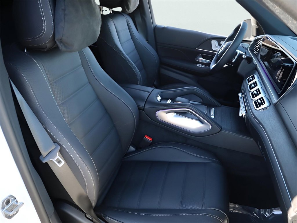 New 2026 Mercedes-Benz GLS 450 4MATIC image 17