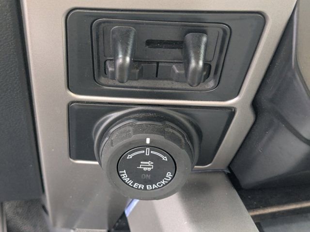 Used 2022 Ford F350 Lariat image 25