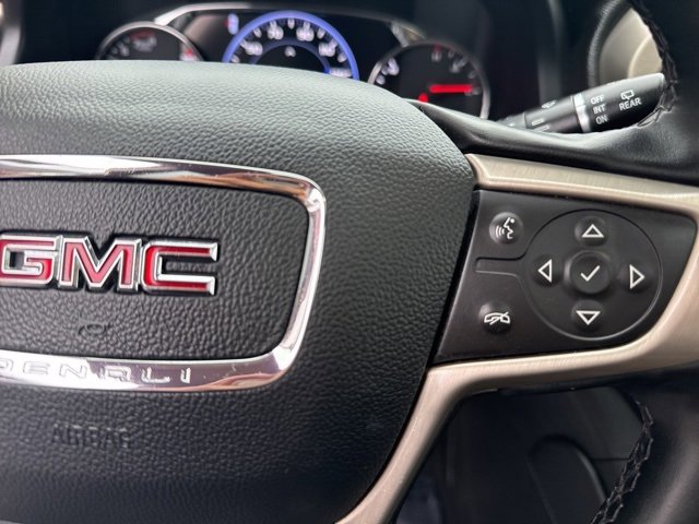 Used 2023 GMC Acadia Denali w/ Black Diamond Edition image 18