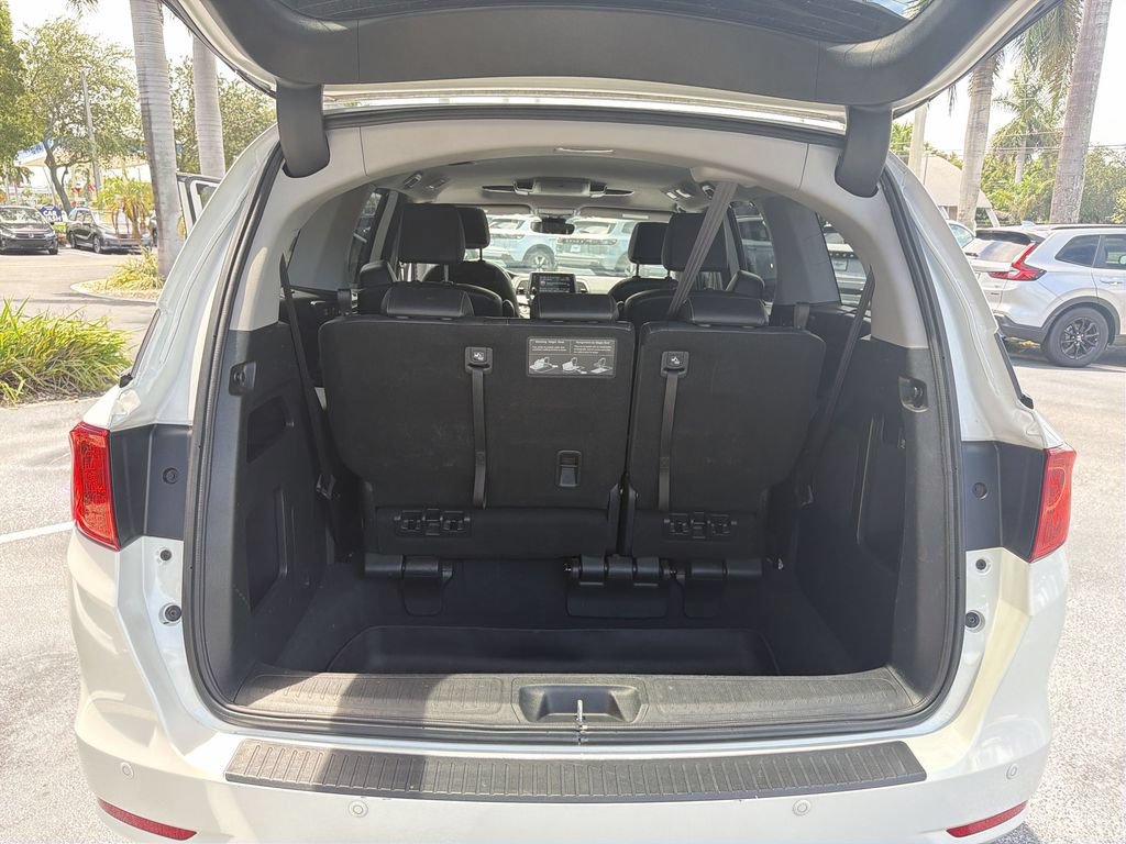 Used 2022 Honda Odyssey Touring image 35