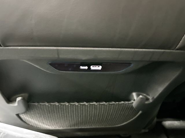 New 2026 Chrysler Pacifica Select image 24