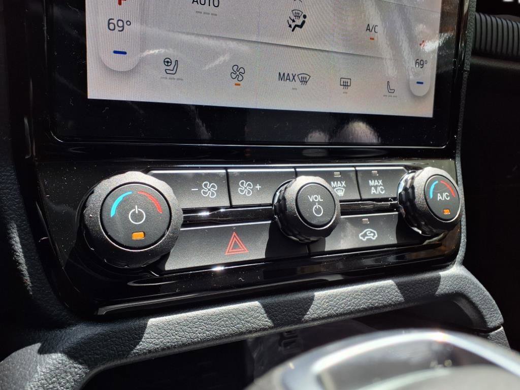 New 2025 Ford Ranger Lariat w/ FX4 Off-Road Package image 9