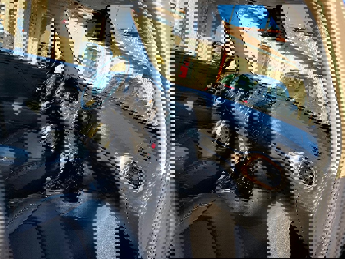 Used 2017 Jeep Renegade Trailhawk image 37