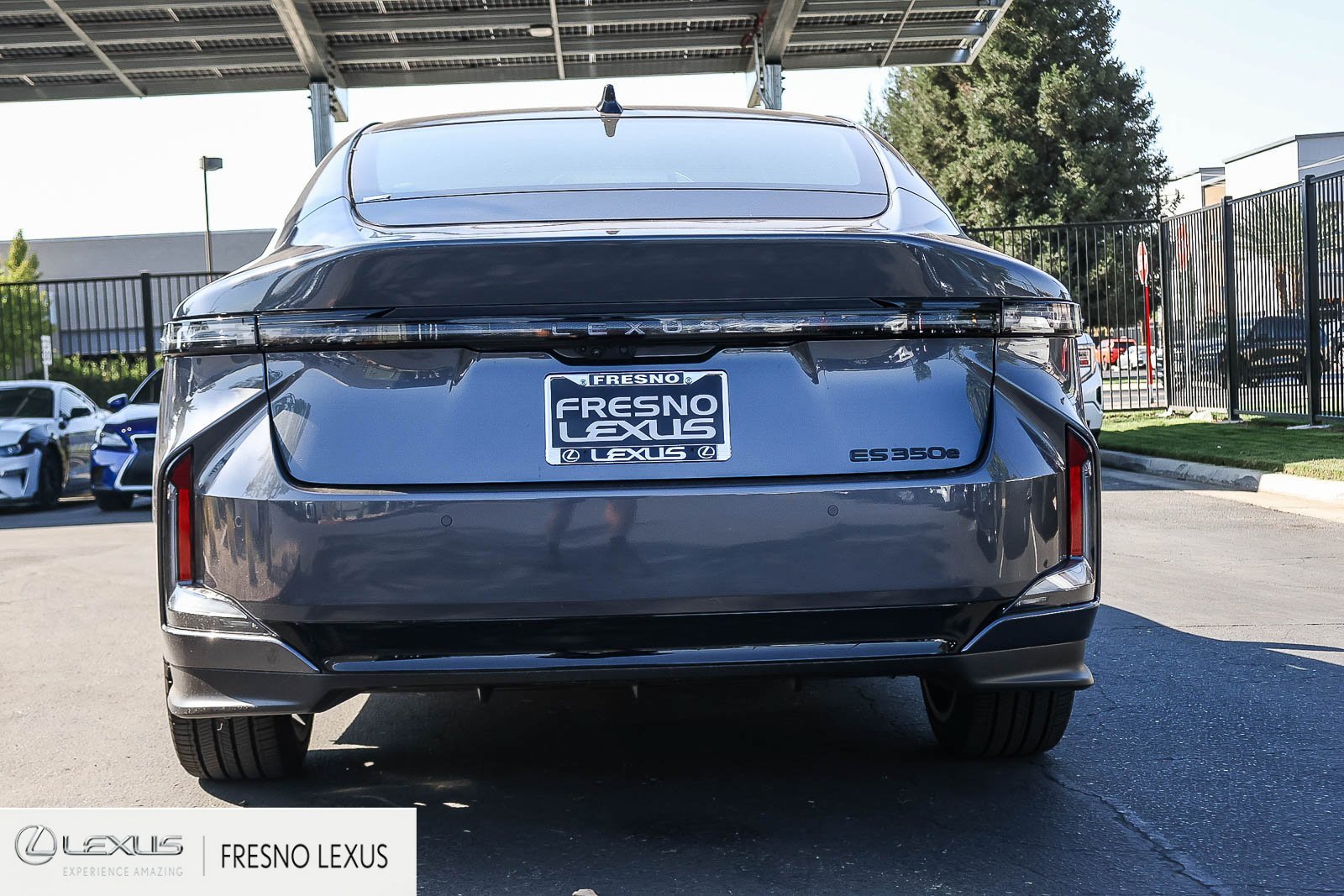 New 2026 Lexus ES 350e w/ Cold Area Package FWD image 5