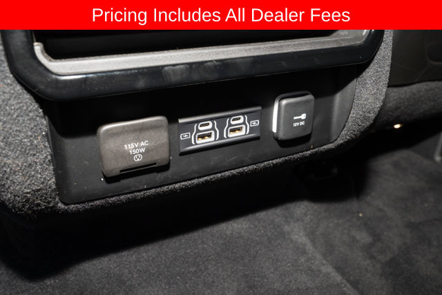 Used 2024 Jeep Wagoneer 4WD image 8