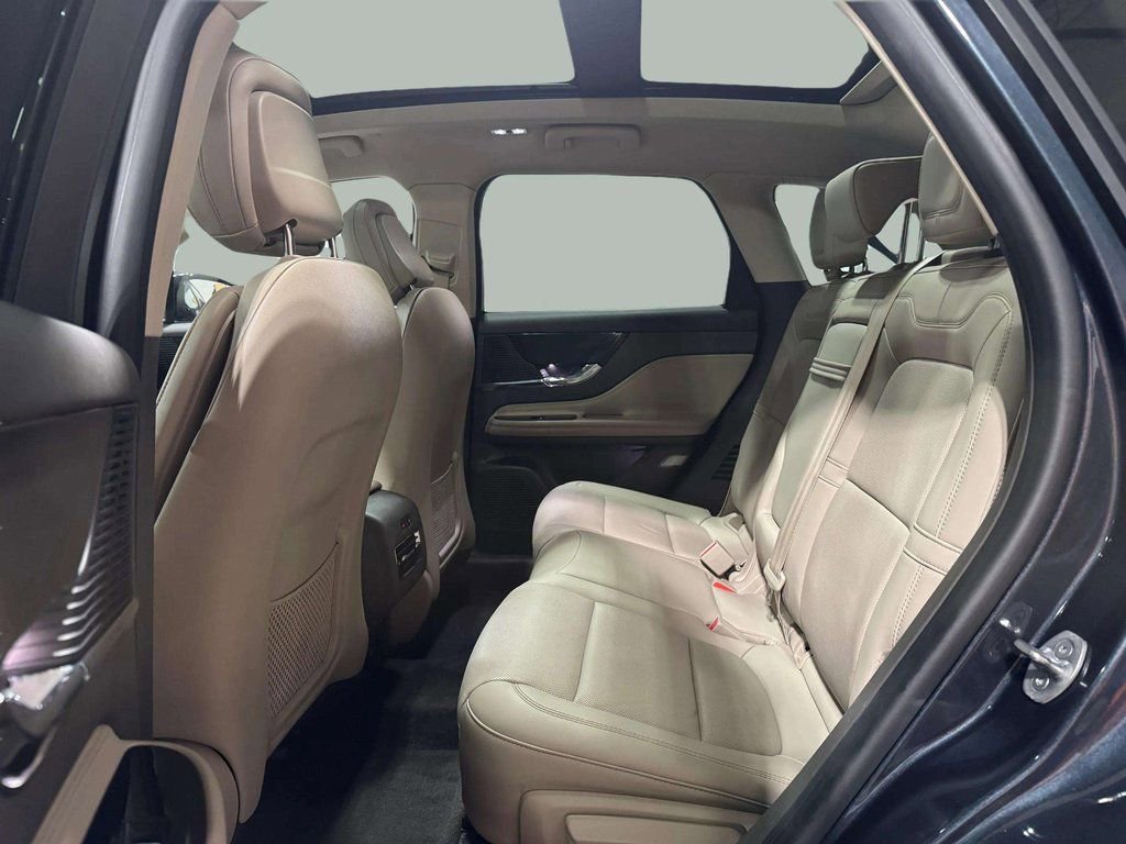 Used 2022 Lincoln Corsair Grand Touring w/ Elements Technology Bundle image 24