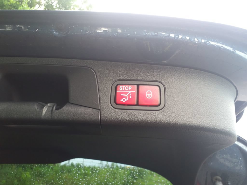 Certified 2023 Mercedes-Benz GLA 250 4MATIC image 17