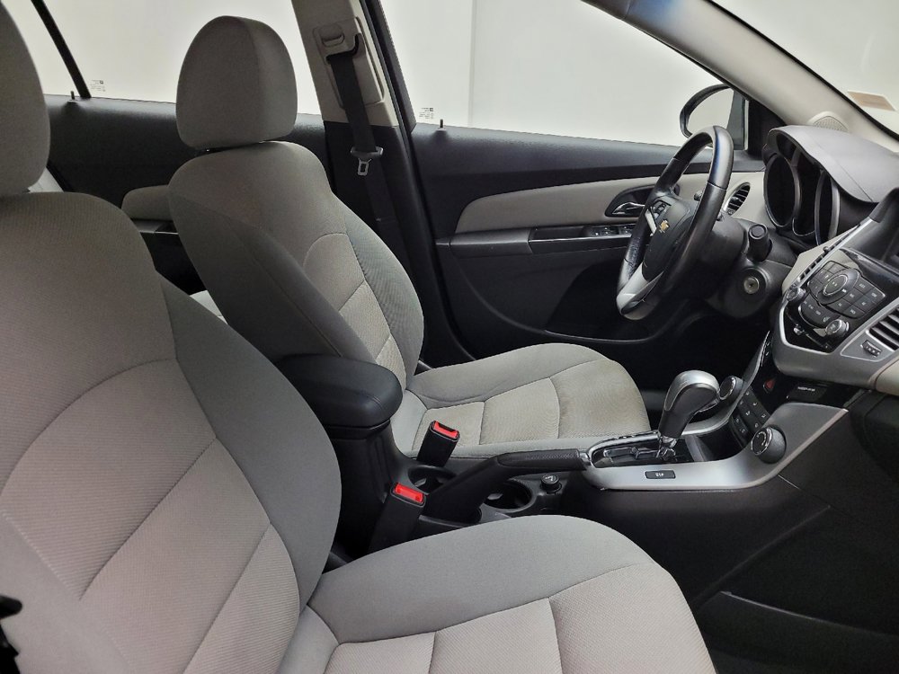 Used 2014 Chevrolet Cruze LT FWD image 21