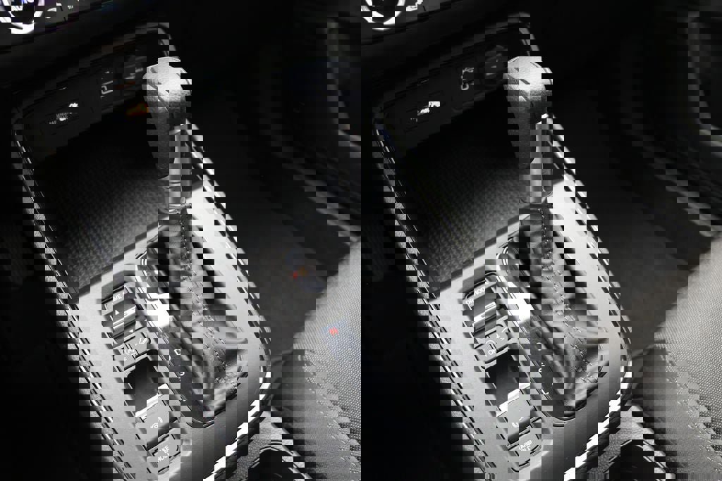 Used 2024 Honda CR-V LX image 24