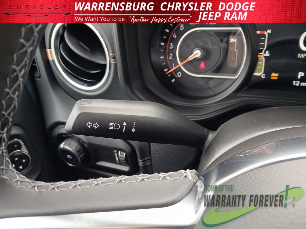 New 2026 Jeep Wrangler Unlimited Sahara AWD/4WD image 16