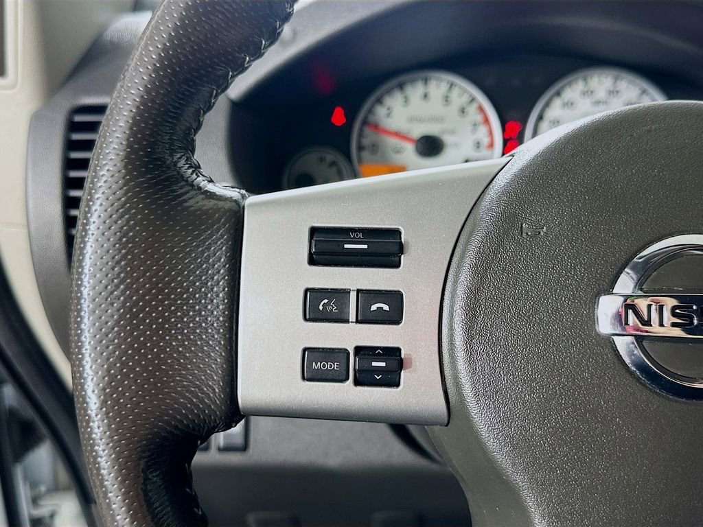 Used 2017 Nissan Frontier PRO-4X w/ Pro-4x Graphics Package AWD/4WD image 22