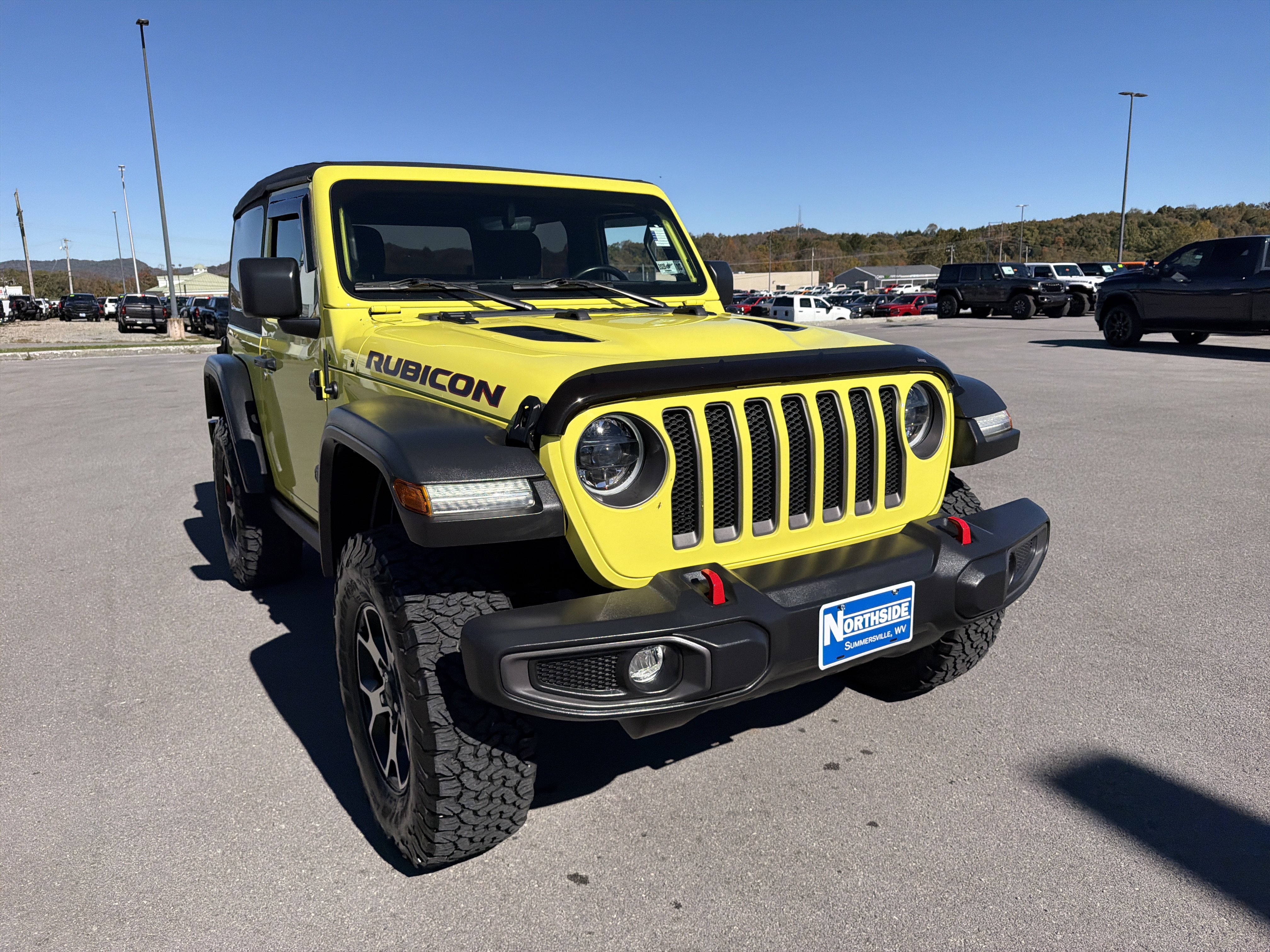 Used 2023 Jeep Wrangler Rubicon w/ LED Lighting Group AWD/4WD image 3