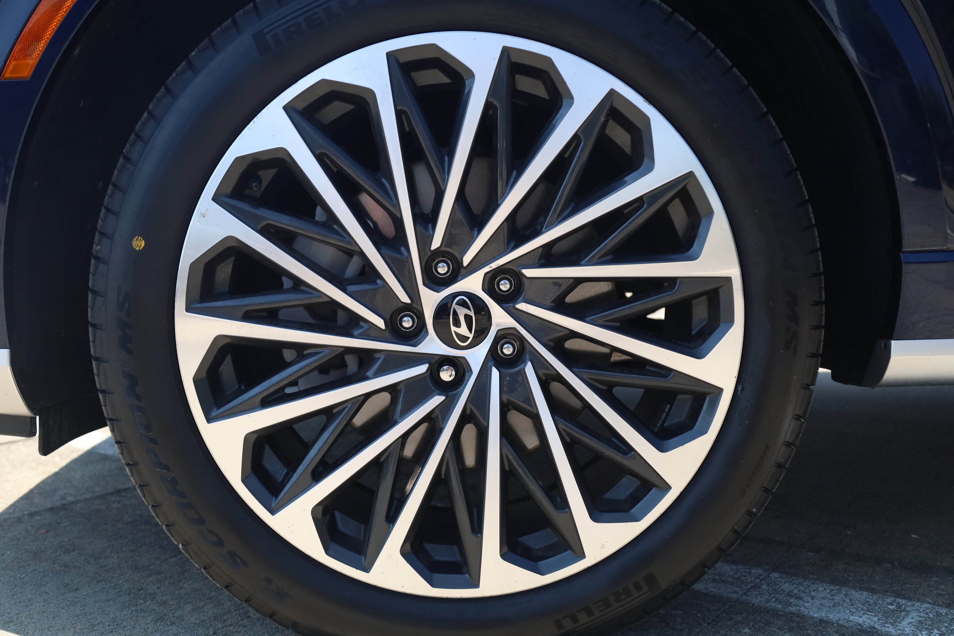 Used 2026 Hyundai Palisade Calligraphy AWD/4WD image 8