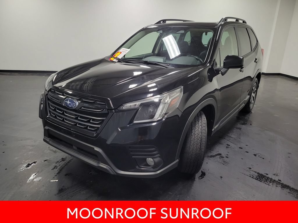 Used 2023 Subaru Forester Premium AWD/4WD image 4