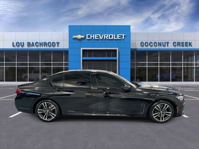 Used 2022 BMW 750i xDrive w/ Executive Package AWD/4WD image 9