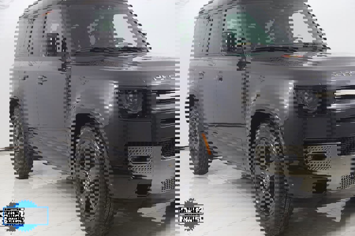 Used 2024 Land Rover Defender 110 X-Dynamic SE image 40