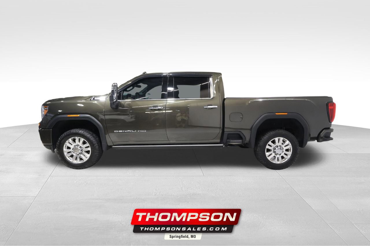 Used 2022 GMC Sierra 3500 Denali AWD/4WD image 1