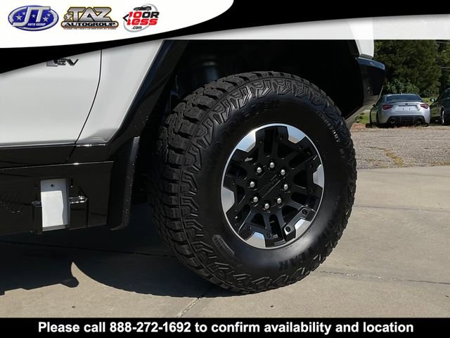 Used 2024 GMC Hummer EV 2X w/ Extreme Off-Road Package image 9
