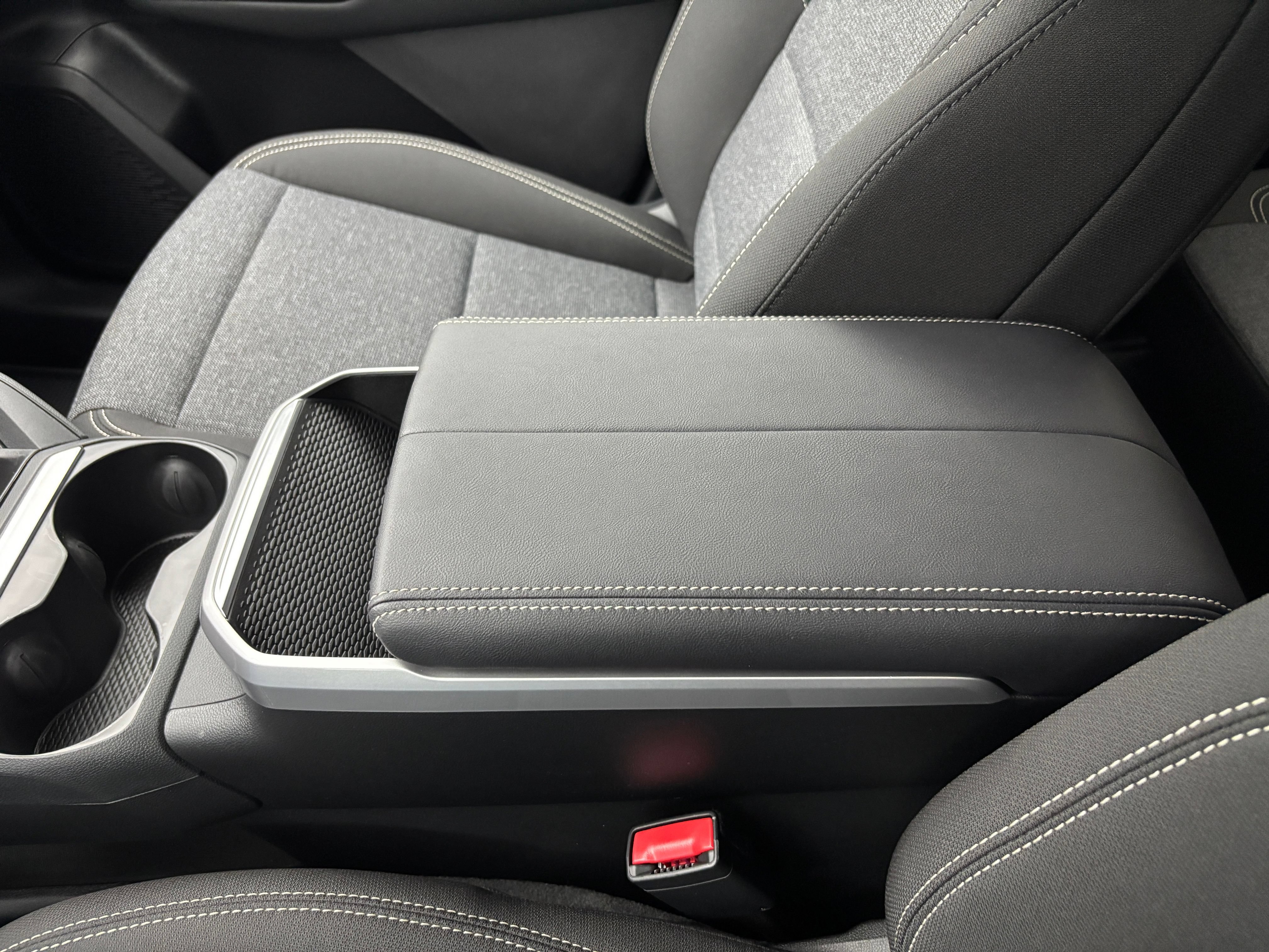 New 2027 GMC Terrain Elevation FWD image 26