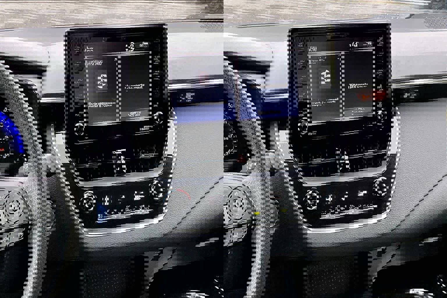 Used 2022 Toyota Corolla LE image 7