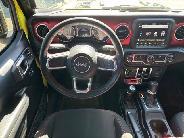 Used 2023 Jeep Wrangler Unlimited Rubicon w/ Cold Weather Group AWD/4WD image 17