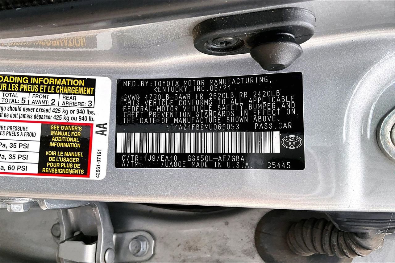 Used 2021 Toyota Avalon XLE w/ Moonroof Package FWD image 16