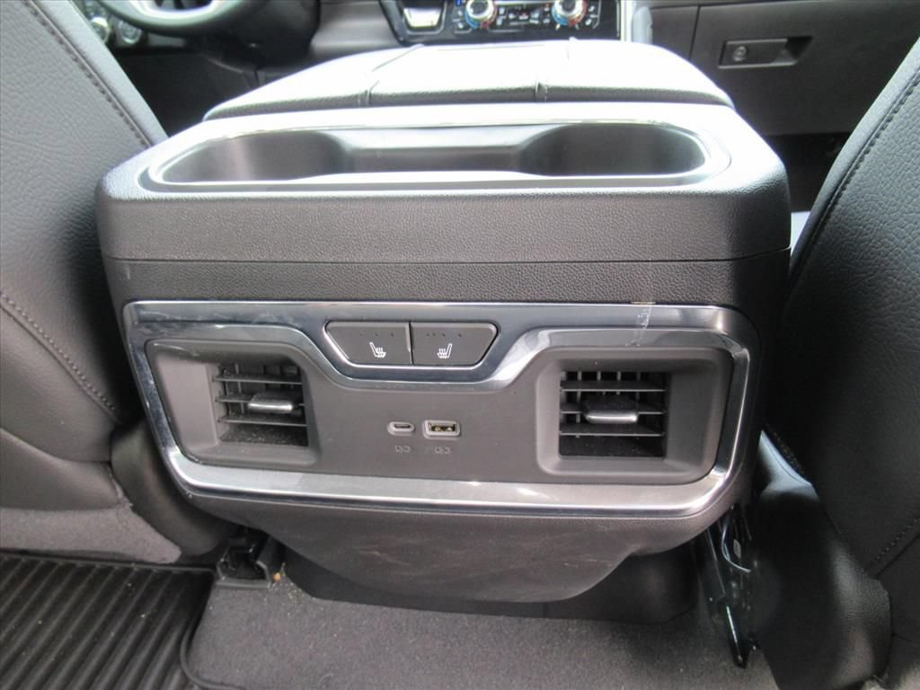 Used 2024 GMC Sierra 2500 Denali w/ Denali Reserve Package AWD/4WD image 35