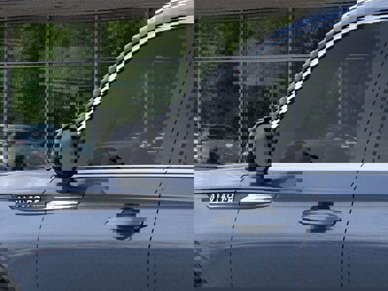 New 2026 Lincoln Aviator AWD image 20