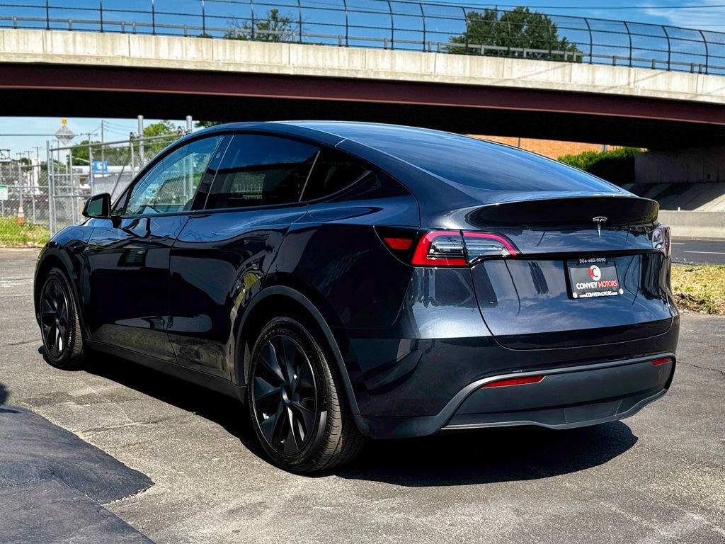 Used 2024 Tesla Model Y Long Range RWD image 19