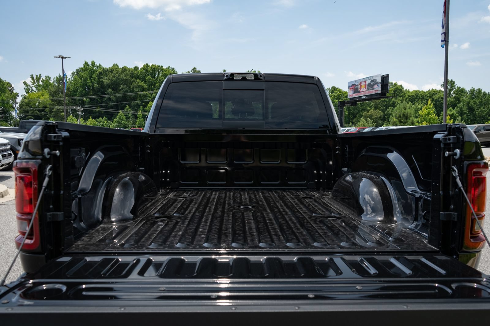 New 2026 RAM 2500 Warlock AWD/4WD image 9