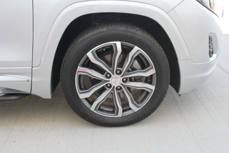 Used 2020 GMC Terrain Denali w/ Denali Premium Package AWD/4WD image 51