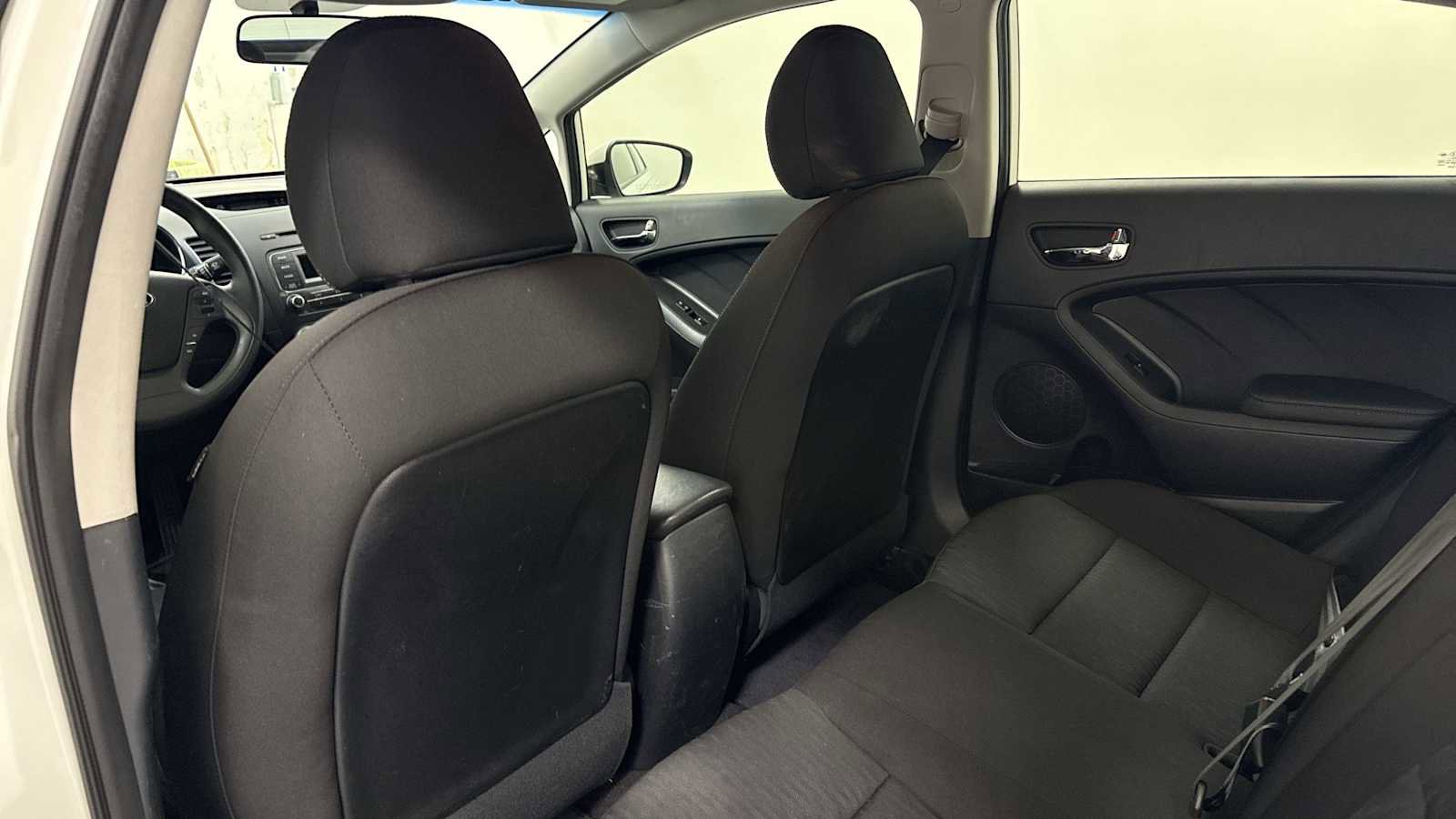 Used 2016 Kia Forte LX image 23