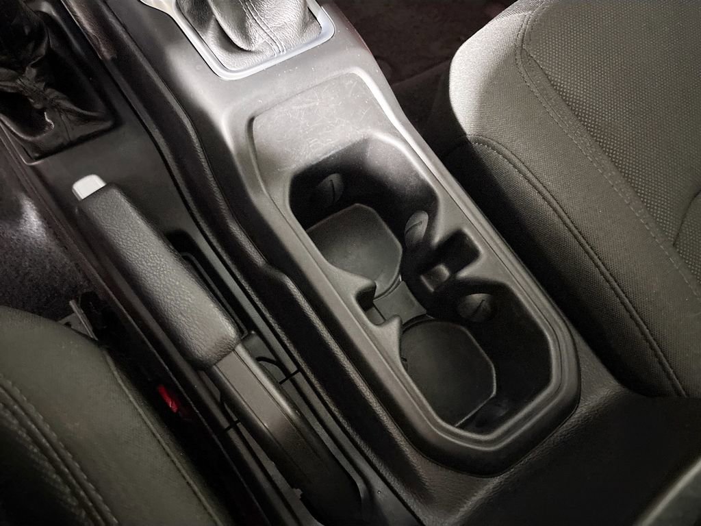 Used 2018 Jeep Wrangler Sport S image 15