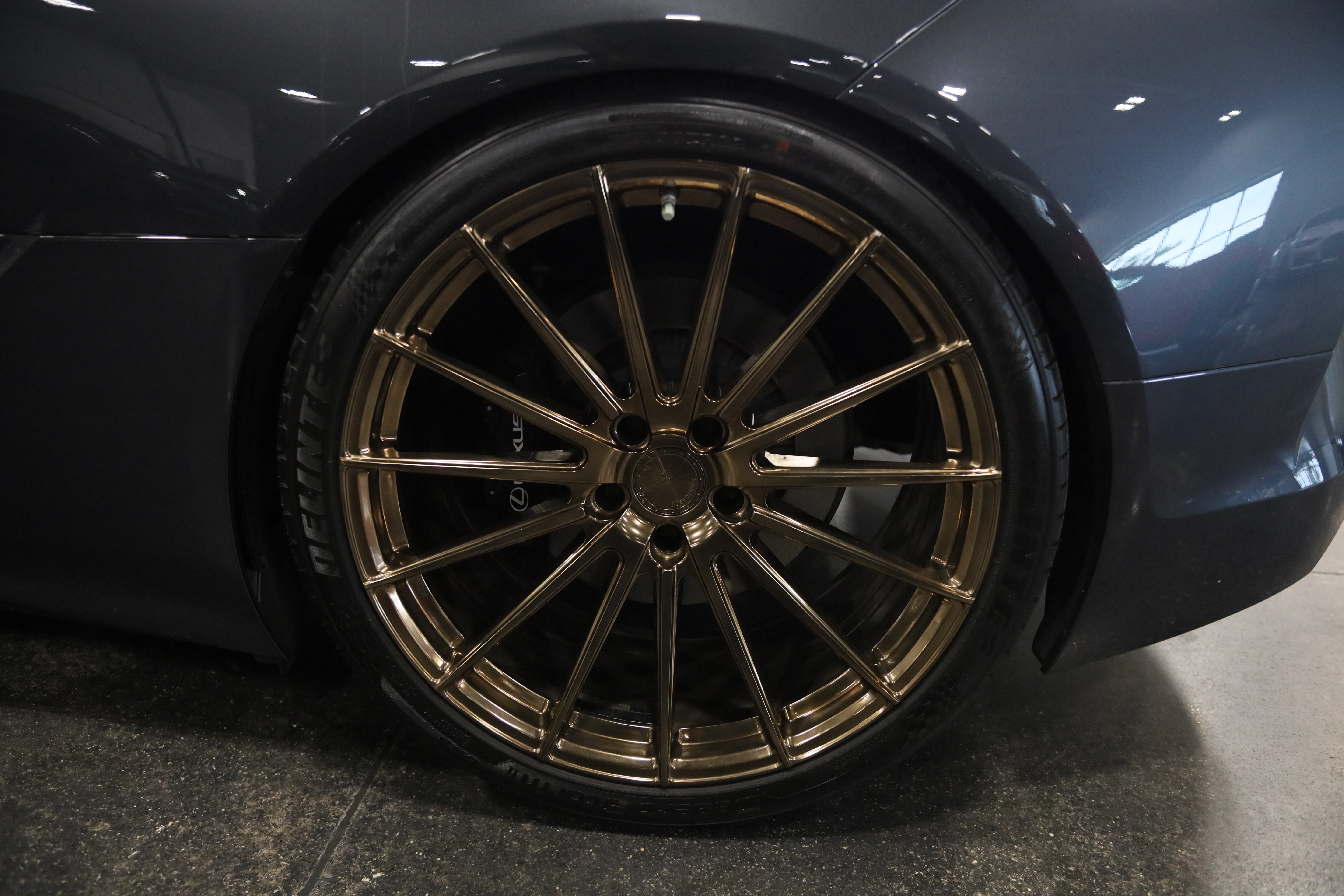 Used 2018 Lexus LC 500 Coupe w/ Sport Package RWD image 12